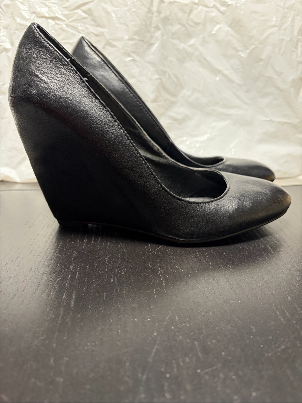 Women’s Black Wedge Pumps - Classic Sleek Design